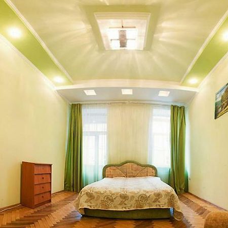 Квартира В Центрі Подобово У Львові На Замарстинівській 10 Екстериор снимка